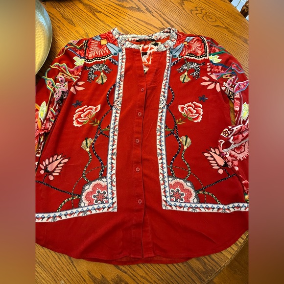 Stunning red button down from iconic brand Desigual Barcelona. Boho Chic! - Picture 5 of 8